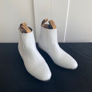 Handmade in Mexico Mija White Leather Slip-On Ankle Boots Size 6 NEW